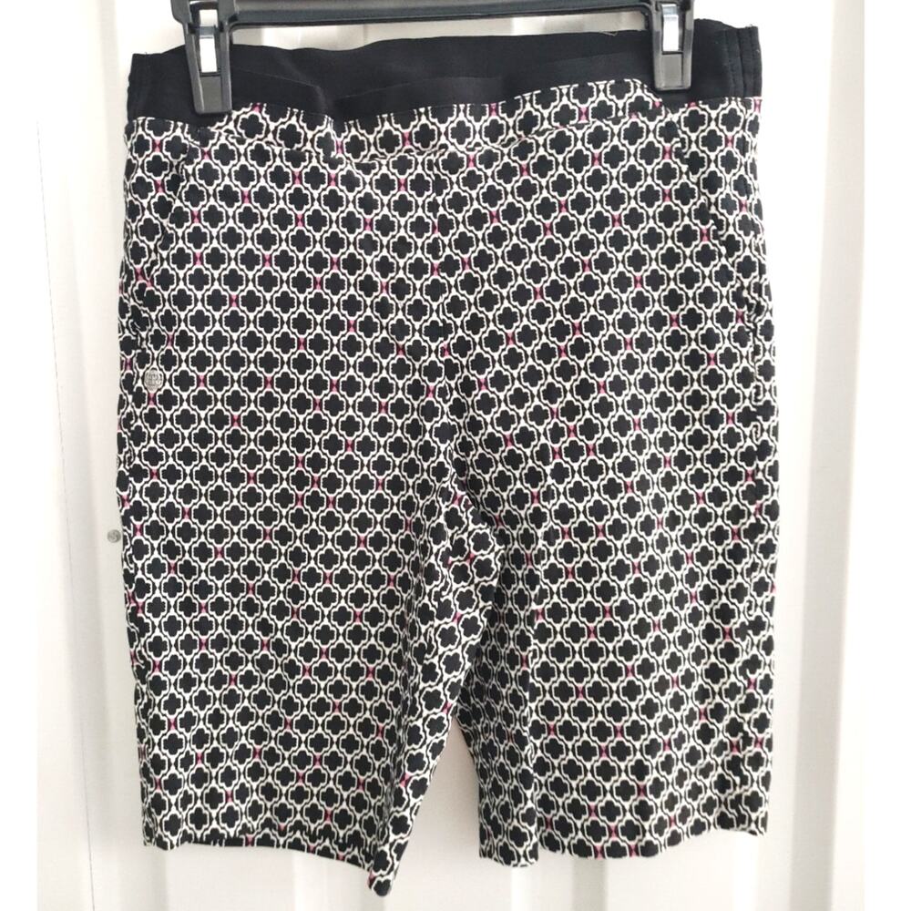 EP Pro Womens Golf Shorts Bermuda Pockets Geometric Medium